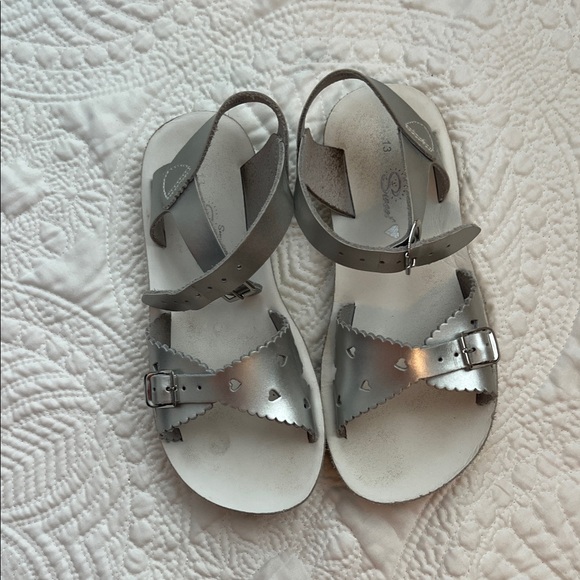 Little Girls Sweetheart Sandals - Picture 1 of 4